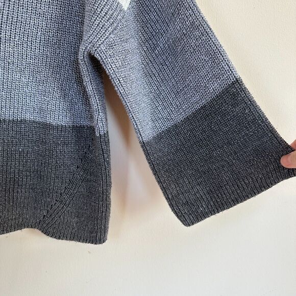 Gentle Fawn Nino Gray Color Block Stripe Knit Sweater Pullover V-Neck XS - Picture 8 of 11